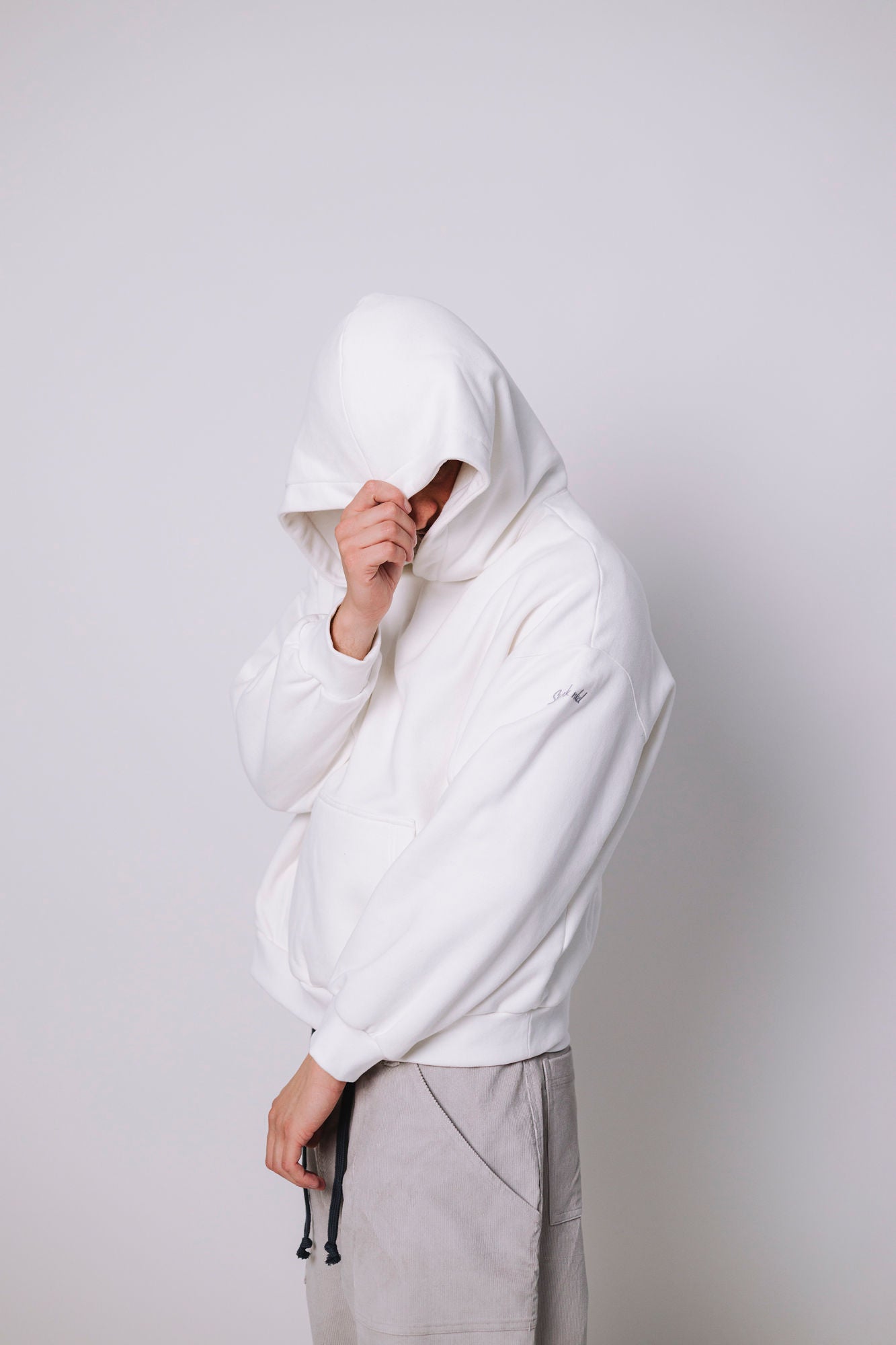 THE BEGINNING HOODIE WHITE