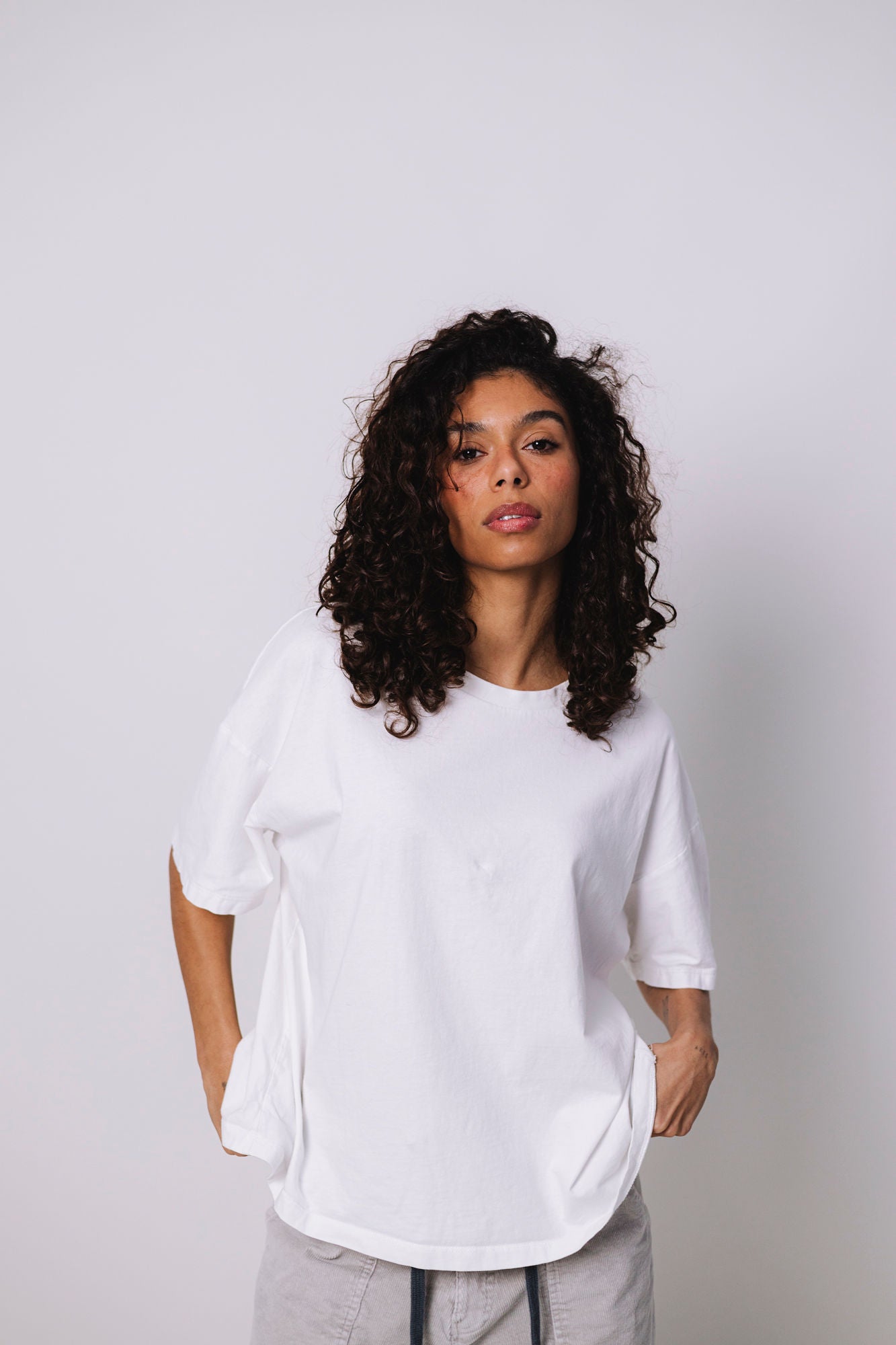 MUSE TEE WHITE